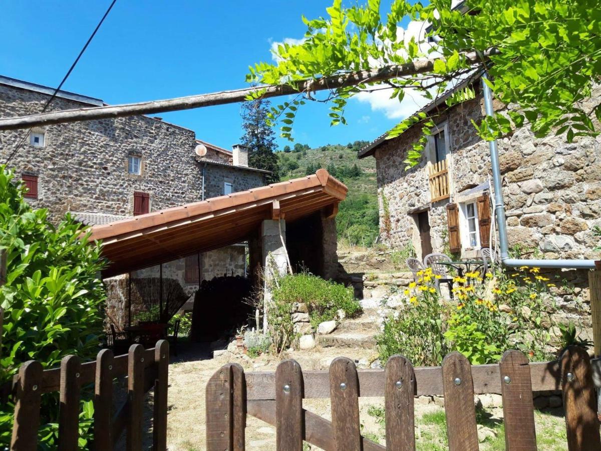 Les Pentes Du Chateau De Retourtour Lamastre Exterior photo